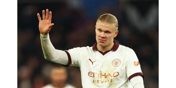 Nakon juriša Manchester Cityja, slava i test u nogometnom dresu